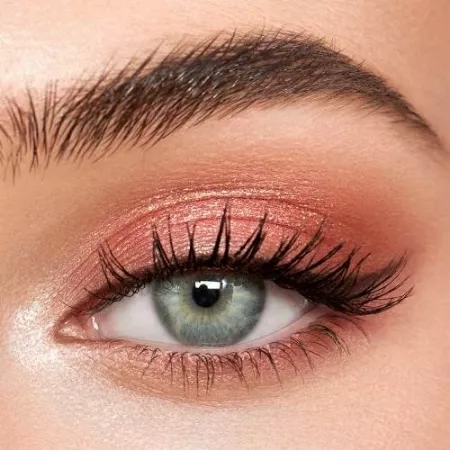 ايشادو  LUXURY PALETTE - COLOR-CODED EYE SHADOWS